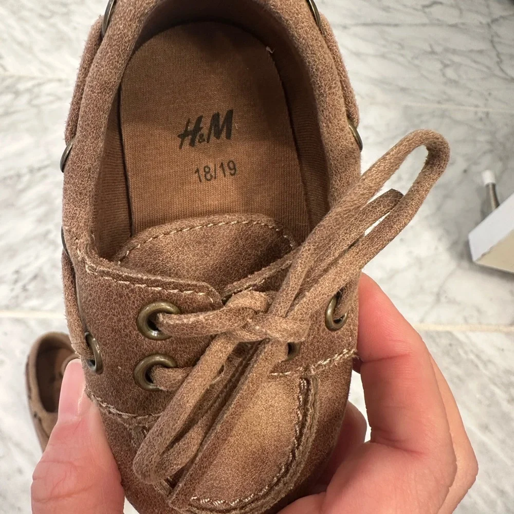H&M Brown Loafer Baby Shoe - Picture 3 of 4